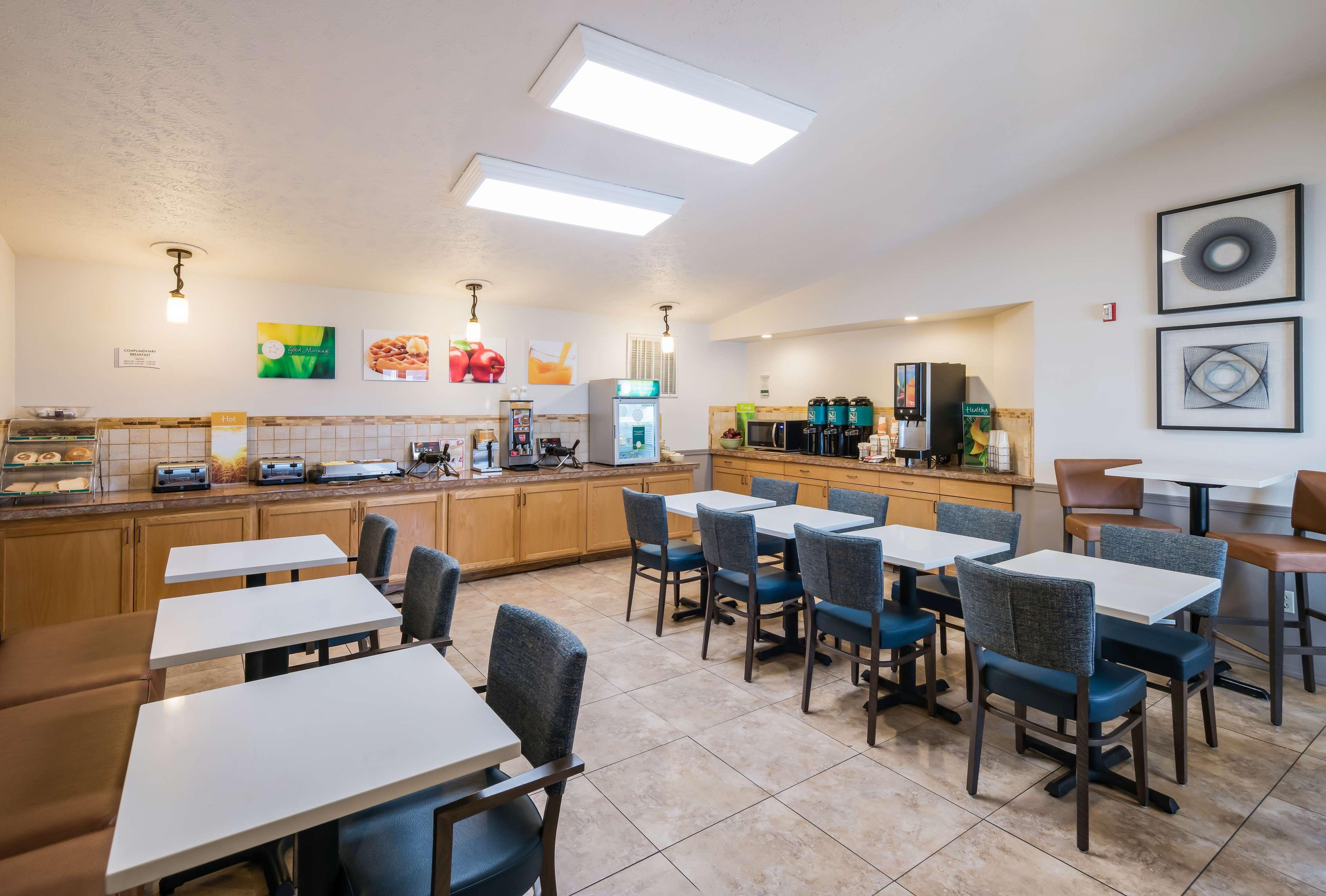 Quality Inn & Suites Coeur D'Alene Exterior photo