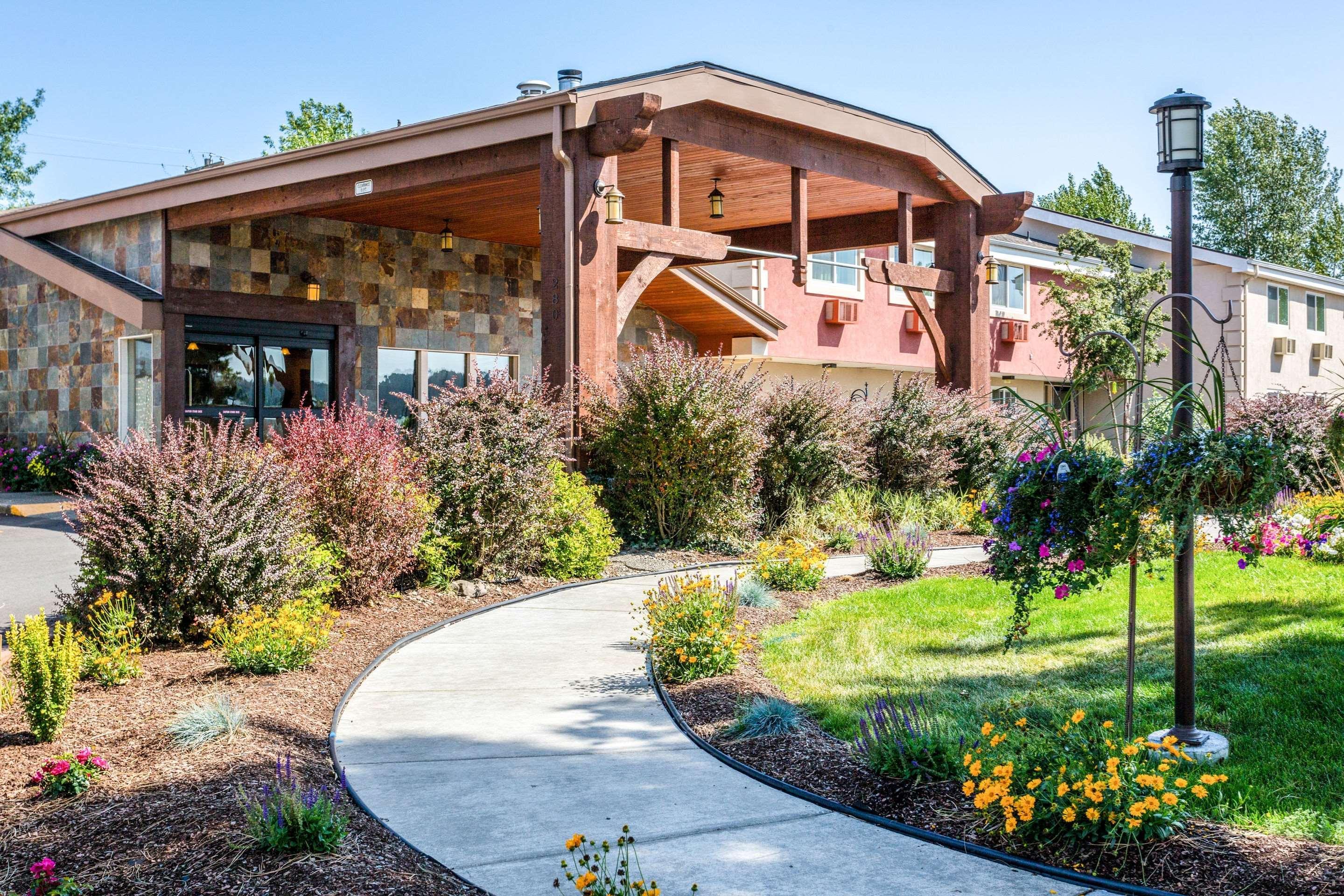 Quality Inn & Suites Coeur D'Alene Exterior photo