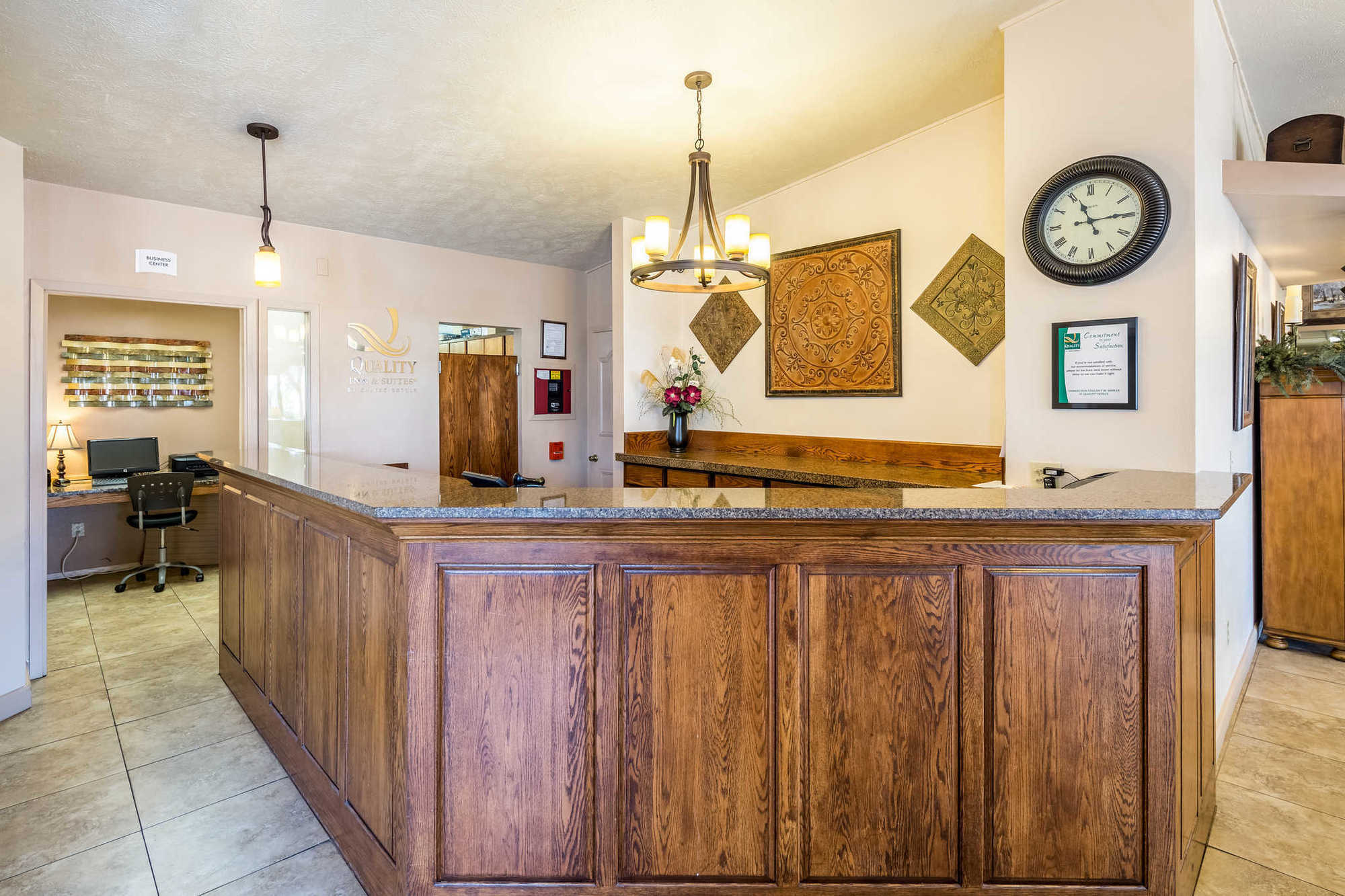 Quality Inn & Suites Coeur D'Alene Interior photo